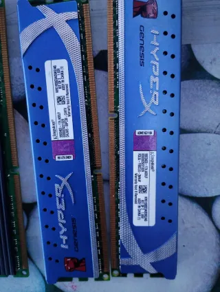 Memoria ran DDR3 Kingston más 2 más .gráfica gx460