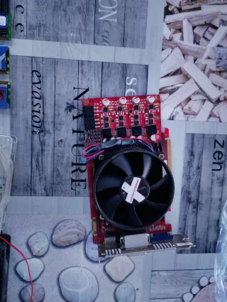 Memoria ran DDR3 Kingston más 2 más .gráfica gx460