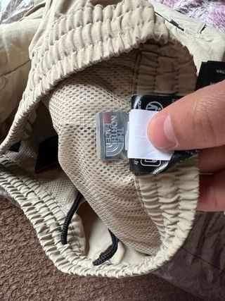 Pantaloni The North Face originali