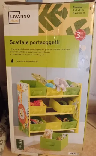 Scaffale portagiochi per bambini