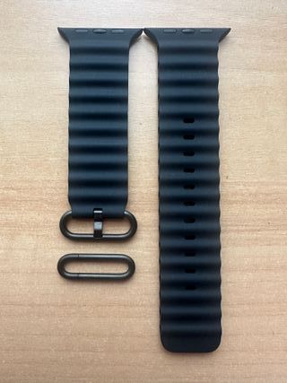 Apple Watch ULTRA 49mm. Black Ocean Band