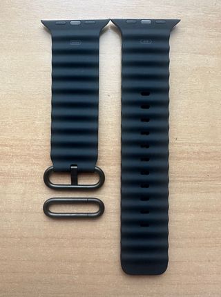 Apple Watch ULTRA 49mm. Black Ocean Band