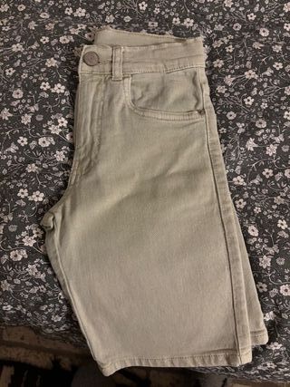 Pantalón Zara verde Talla 10 años