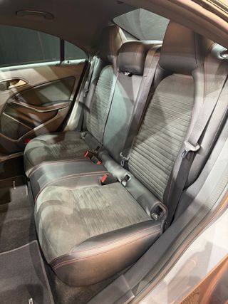 Mercedes-Benz Clase CLA 2016