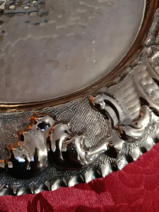 Vassoio antico decorato