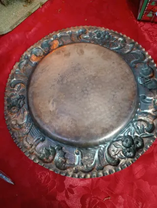 Vassoio antico decorato