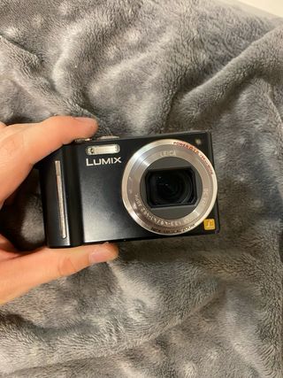 Cámara Digital Panasonic Lumix DMC-TZ8