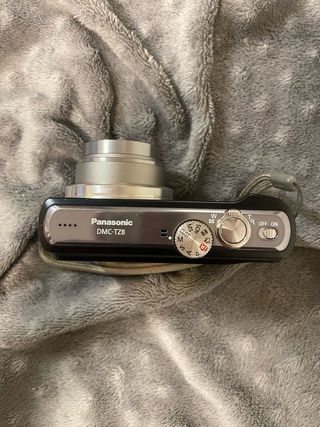 Cámara Digital Panasonic Lumix DMC-TZ8