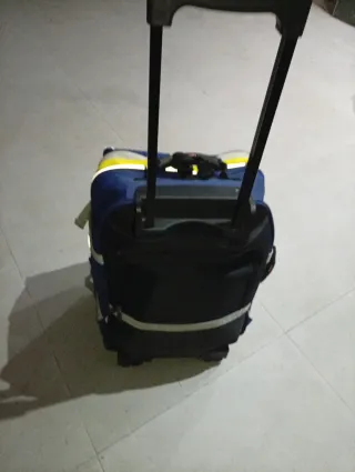 Maleta de cabina Quiksilver. Como nueva .