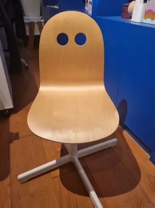 Silla infantil IKEA madera