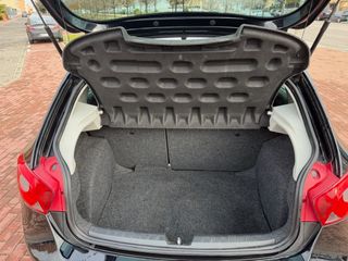 SEAT Ibiza 1.6 TDI 105 CV 5 PUERTAS