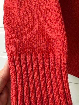 Jersey Navideño color  Rojo Talla L