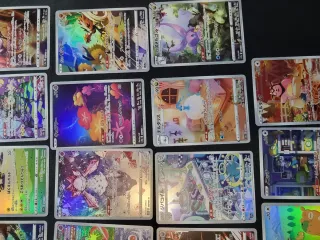 23 carte Pokémon V STAR Universe