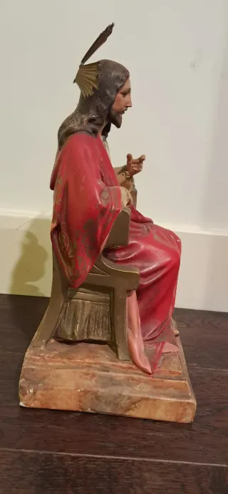Figura Sagrado Corazón de Jesús sentado