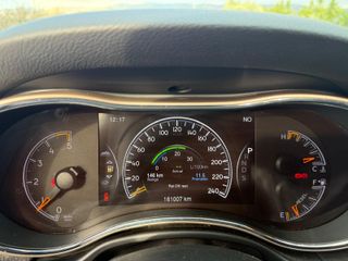 Jeep Grand Cherokee 2016