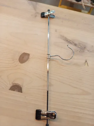 Lote 10 Perchas Metálicas con Pinzas