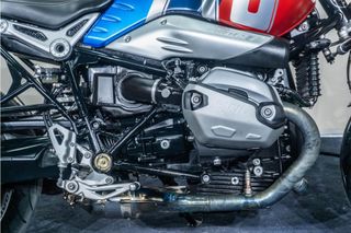 BMW R-Nine T OPTION 719 * AKRAPOVIC homologado *