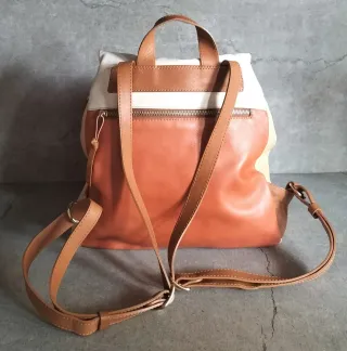 Mochila Pikolinos Beige y Marrón