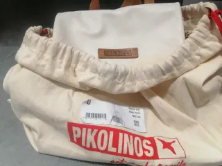 Mochila Pikolinos Beige y Marrón