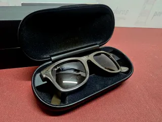 RayBan Stories Wayfarer RW4002 con caja