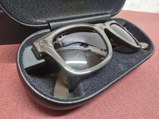 RayBan Stories Wayfarer RW4002 con caja