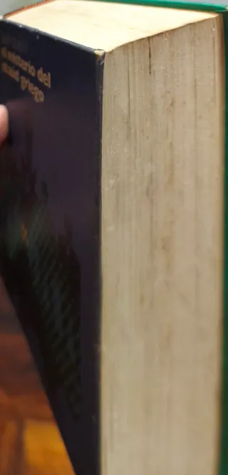 Dos Libros en uno de Ellery Queen