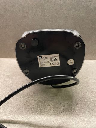 Calefactor eléctrico Marca "OK".