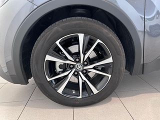 Toyota C-HR  2.0 220 PHEV Advance 2WD