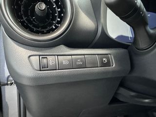 Toyota C-HR  2.0 220 PHEV Advance 2WD