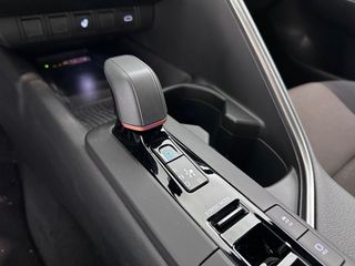 Toyota C-HR  2.0 220 PHEV Advance 2WD