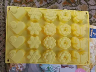 Molde para 20 mini pasteles Tchibo