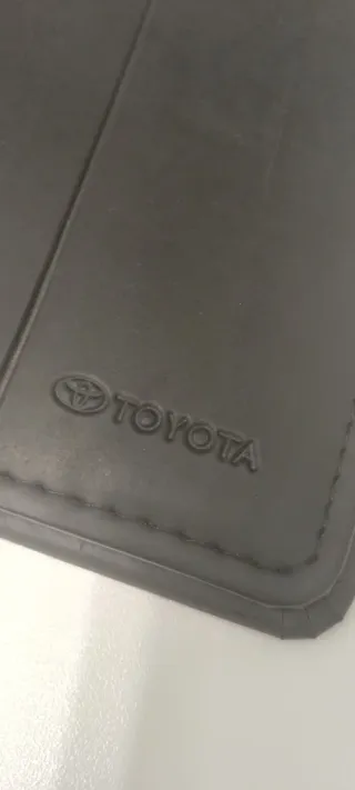 Carpeta Documentación Toyota Corolla