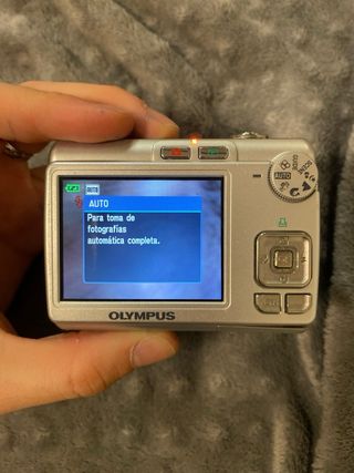 Cámara Digital Olympus X-775