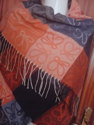 Bufanda suave y calentita colores vivos