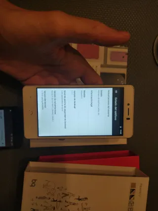 BQ Aquaris U Plateado/ Y negro U Plus