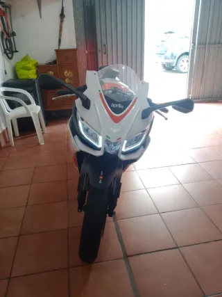 Aprilia RS 125 (Moto Deportiva)