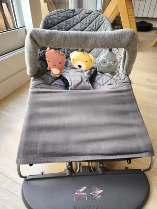 Hamaca bebé BabyBjörn gris