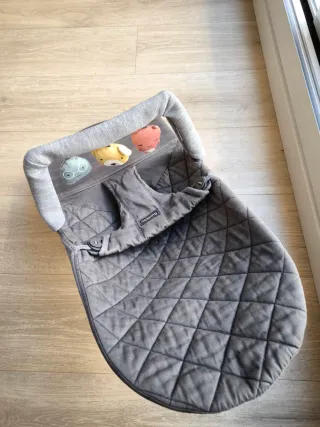 Hamaca bebé BabyBjörn gris