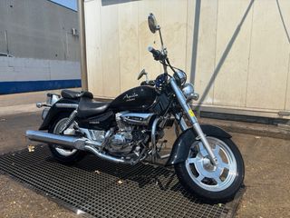 Moto 125cc Hyosung Aquila Negra