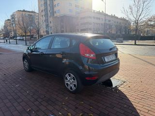 Ford Fiesta 1.4 TDCI 5 PUERTAS