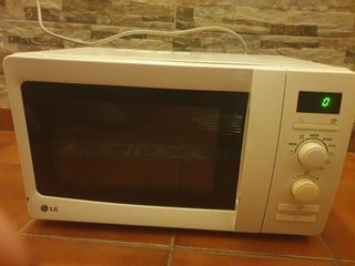 Microondas LG Blanco con Grill