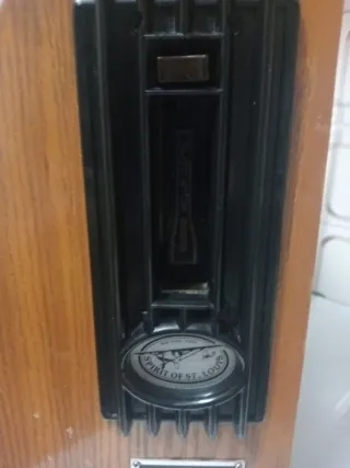 Radio Vintage Spirit of St. Louis Wireless radio.