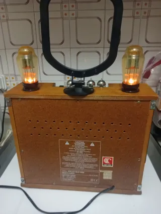 Radio Vintage Spirit of St. Louis Wireless radio.