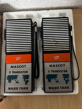 Walkie Talkie Mascot 5 Transistor