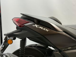 Yamaha XMAX 125 Tech MAX AÑO 2024 Y SÓLO 2.393 km