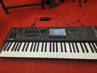 Yamaha MODX M6 m6 Sintetizador Teclado
