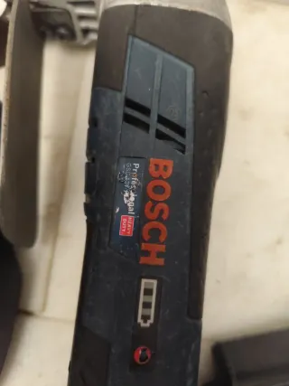 Tijeras Bosch GSC 12V-13 Professional