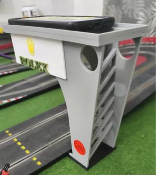 Torre Scalextric con soporte móvil
