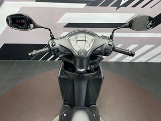 Honda Vision 110 Negra