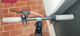 Ninebot F40 Patinete Eléctrico